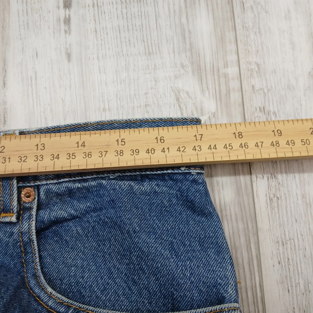 Vintage Levis 570 Baggy Fit Jeans Mens 33x34 Blue Denim High Rise 90s 570-4886